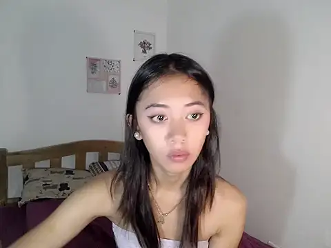 lovely kiannaHugecock online show from March 2026 01:10:01 AM