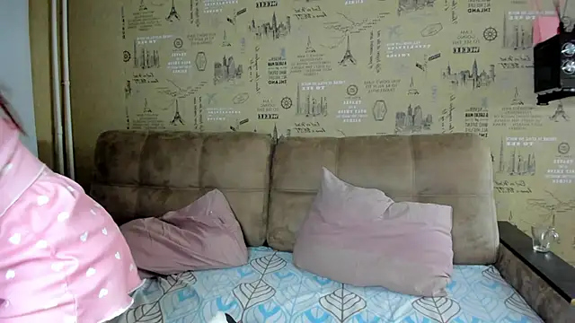 Kelly Gerzikaa online show from October 2025 01:20:02 AM