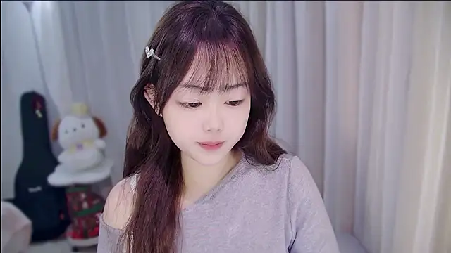 YUANYUAN-A online show from January 2026 11:37:01 AM