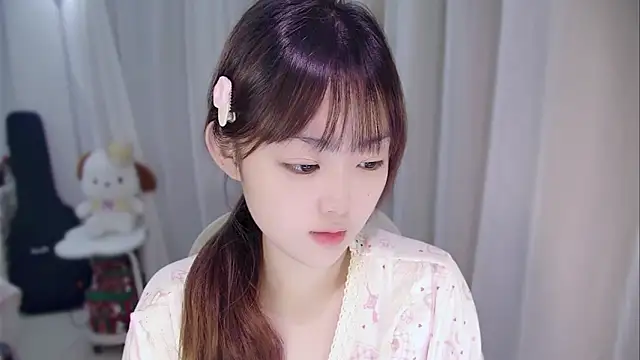 YUANYUAN-A online show from April 2026 12:31:01 PM