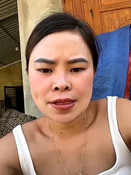 Snapshot of han-cute chatting on September 2025 02:35:02 AM han-cute online show from September 2025 02:35:02 AM