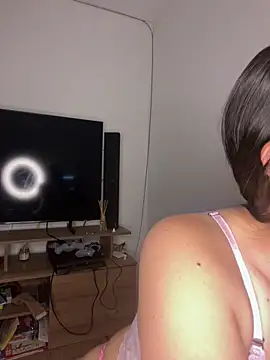 tianastone  online show from January 2026 01:42:02 AM