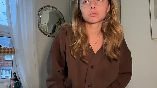 KayleeBella online show from February 2026 05:08:01 PM