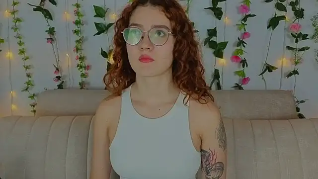 MiaWinxxx online show from September 2025 12:27:01 AM