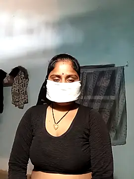 Sheema tyagi online show from December 2025 06:41:01 AM