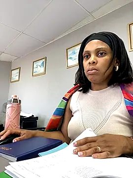 Snapshot of 031bubbles chatting on November 2025 08:03:02 AM 031bubbles online show from November 2025 08:03:02 AM