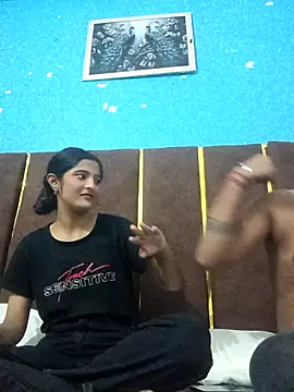 romantic couple1 online show from September 2025 01:05:02 AM