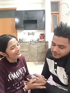 romantic couple1 online show from December 2025 12:52:02 AM