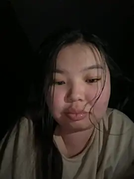 Snapshot of AryaWells chatting on March 2026 07:54:01 PM AryaWells online show from March 2026 07:54:01 PM