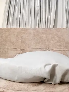 Marian Zeller online show from October 2025 09:07:01 AM