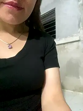 Pyy07 online show from October 2025 01:12:02 PM