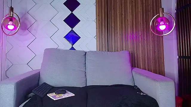 Susyhot  online show from September 2025 11:10:01 AM