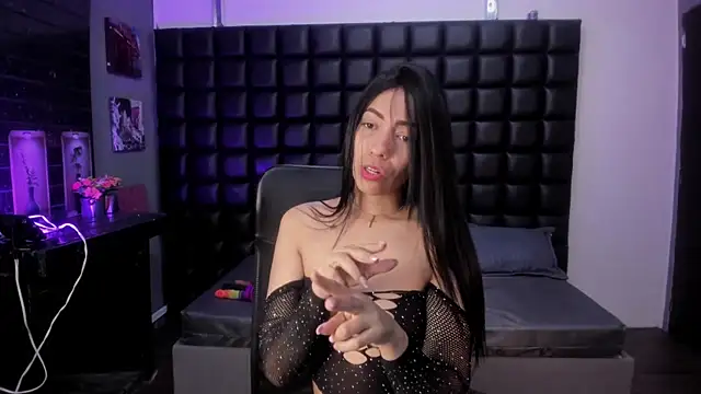 ashlyy sweet  online show from April 2026 03:39:01 PM