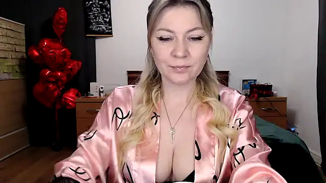 ParadiseAlina online show from February 2026 06:04:01 PM