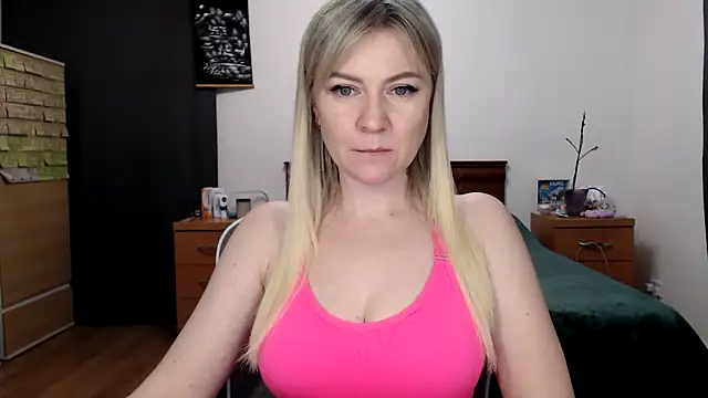 ParadiseAlina online show from March 2026 07:20:02 PM