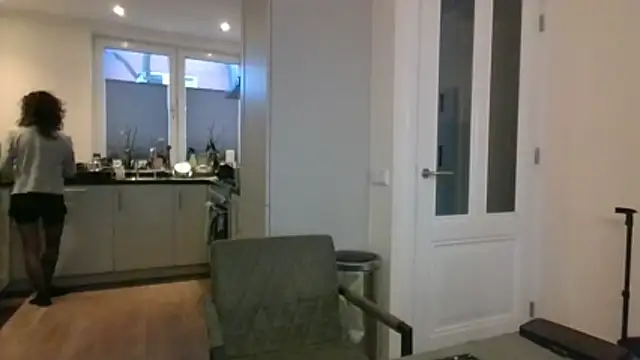 Snapshot of JezebelDutch chatting on January 2026 07:45:01 AM JezebelDutch online show from January 2026 07:45:01 AM