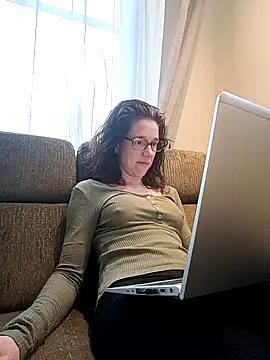 Snapshot of JezebelDutch chatting on February 2026 07:50:01 AM JezebelDutch online show from February 2026 07:50:01 AM