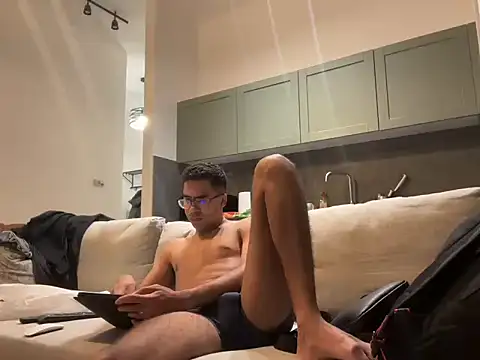 Markitos2323 online show from November 2025 10:42:01 PM