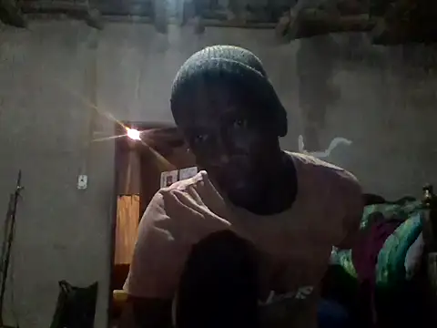 Snapshot of longdickson12345 chatting on June 2026 10:25:01 PM longdickson12345 online show from June 2026 10:25:01 PM
