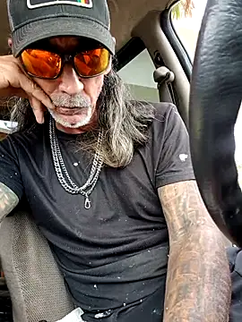 crassanova online show from October 2025 06:50:01 PM