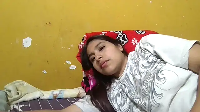 Snapshot of zairabreze chatting on October 2025 03:01:01 PM zairabreze online show from October 2025 03:01:01 PM