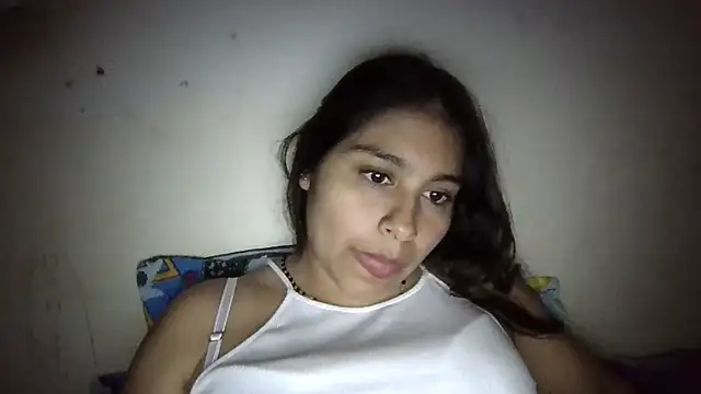 Snapshot of zairabreze chatting on November 2025 10:02:01 PM zairabreze online show from November 2025 10:02:01 PM