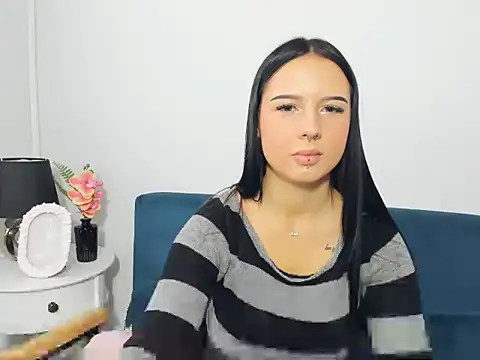 Snapshot of TaliaAdorable chatting on October 2025 07:56:01 AM TaliaAdorable online show from October 2025 07:56:01 AM