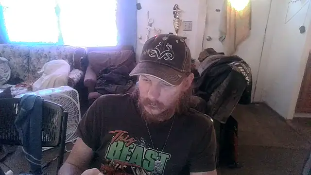 Poundtown1226 online show from September 2025 07:26:01 PM