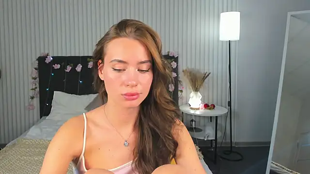 Snapshot of Ameli_Povilain chatting on September 2025 12:32:02 PM Ameli Povilain online show from September 2025 12:32:02 PM