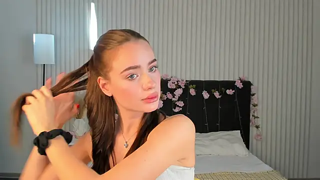 Snapshot of Ameli_Povilain chatting on October 2025 11:28:02 AM Ameli Povilain online show from October 2025 11:28:02 AM