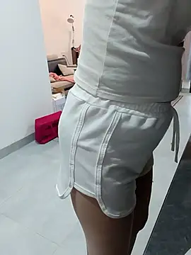 susu baby online show from July 2026 03:22:01 AM