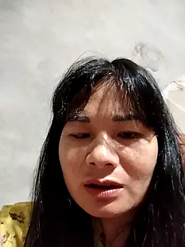 kute-00 online show from November 2025 02:24:02 PM