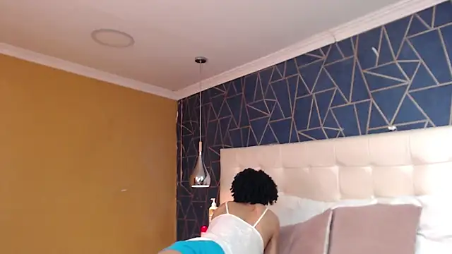 lexiiBoling online show from October 2025 03:02:02 PM
