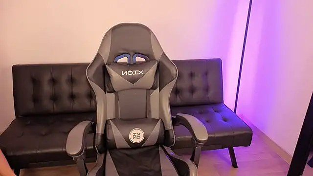 Snapshot of onlinenico chatting on February 2026 08:07:02 PM onlinenico online show from February 2026 08:07:02 PM