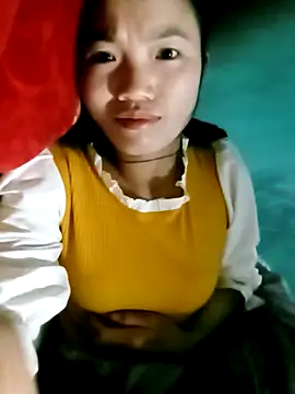 ngan-cute online show from December 2025 10:04:01 PM