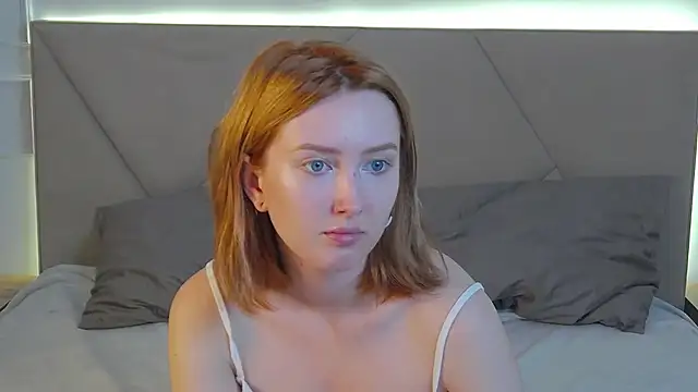 MarianeSun online show from July 2026 04:07:02 AM