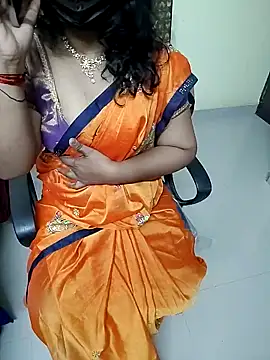 Snapshot of tamilmaha12 chatting on September 2025 11:13:02 AM tamilmaha12 online show from September 2025 11:13:02 AM