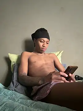 Tookey012 online show from October 2025 05:40:01 AM