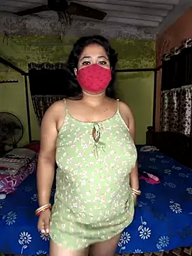 Smile-quien online show from November 2025 03:53:02 AM