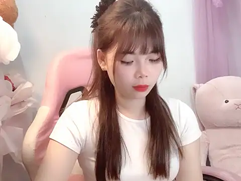 Snapshot of Pony898 chatting on February 2026 03:42:02 PM Pony898 online show from February 2026 03:42:02 PM