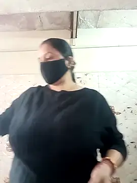 Rakhi sawant143 online show from December 2025 02:27:01 AM