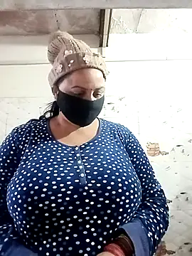 Rakhi sawant143 online show from December 2025 02:18:01 AM