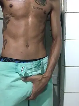 lcsexy45 online show from April 2026 04:59:01 PM