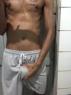 lcsexy45 online show from July 2026 04:33:01 PM