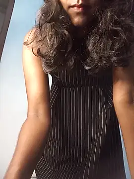 venuki ihalagamage online show from April 2026 05:23:01 PM