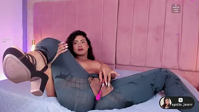 agatha jener online show from September 2025 01:44:02 PM