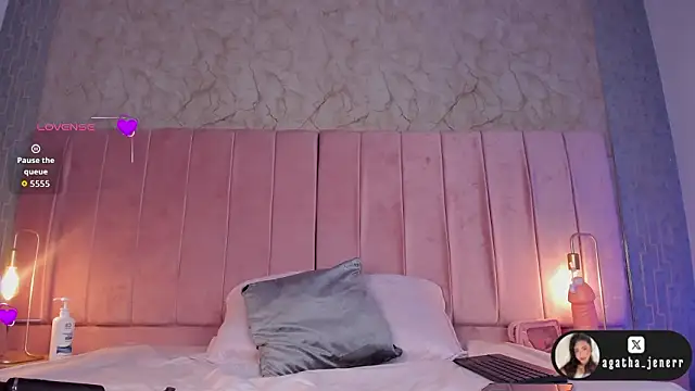 agatha jener online show from March 2026 11:32:02 AM