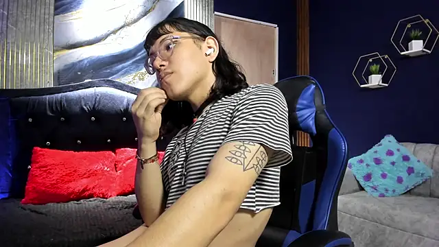 christina vamp1 online show from October 2025 07:58:02 PM