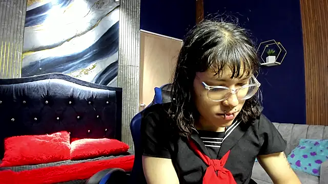 christina vamp1 online show from October 2025 01:34:02 PM