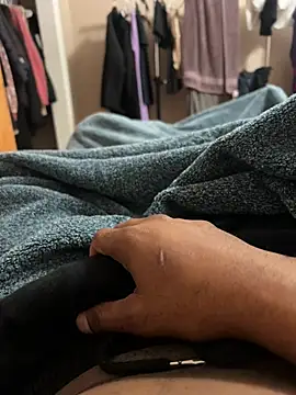 Jariushot3 online show from April 2026 07:58:02 PM